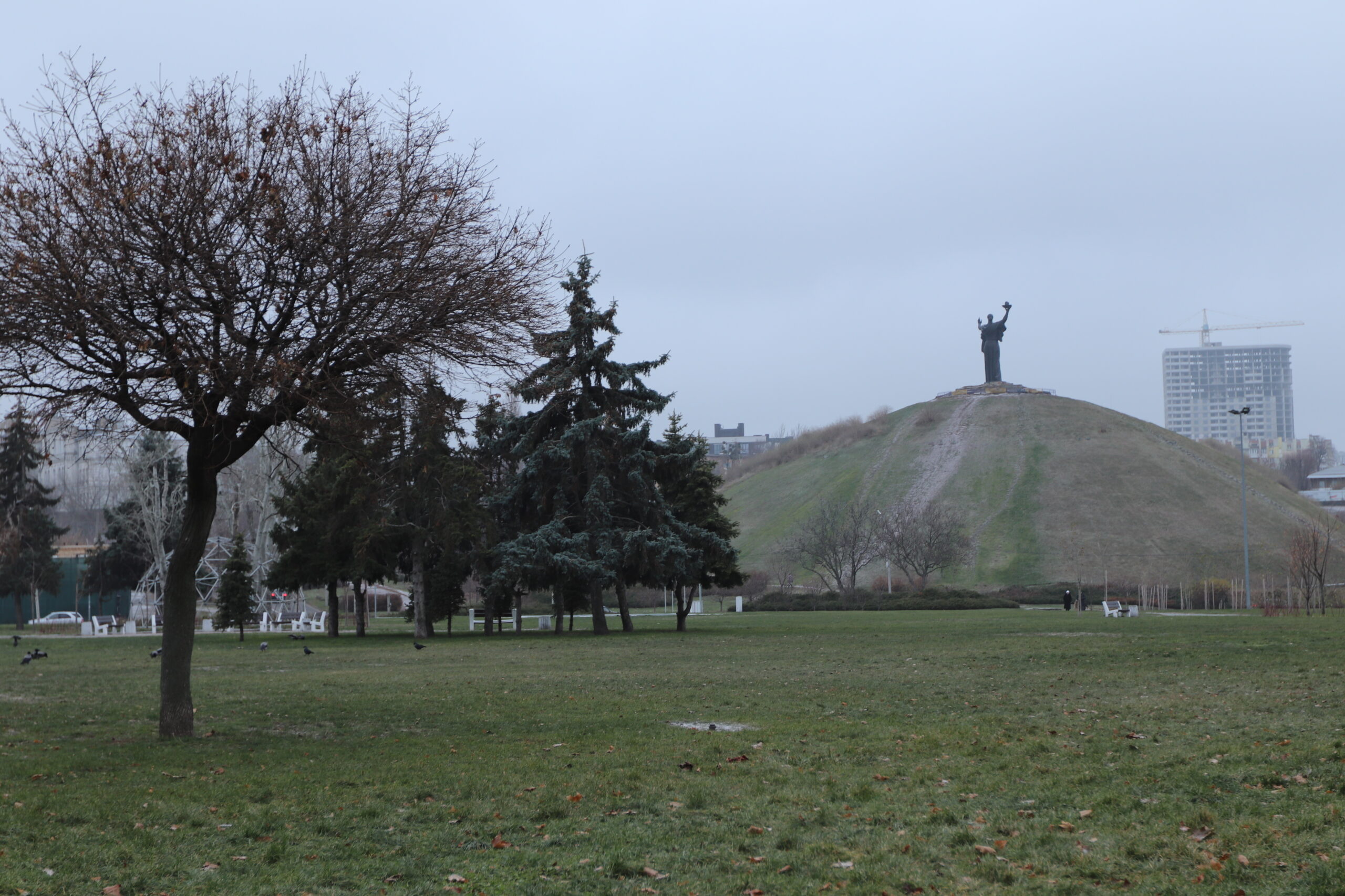 Фотопроєкт “Екологічний стан долини троянд у Черкасах”