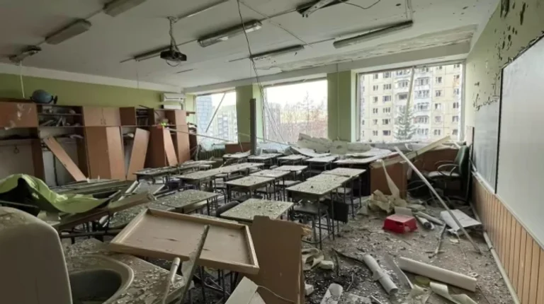 Школа під сиренами: як війна змінила освіту в Україні